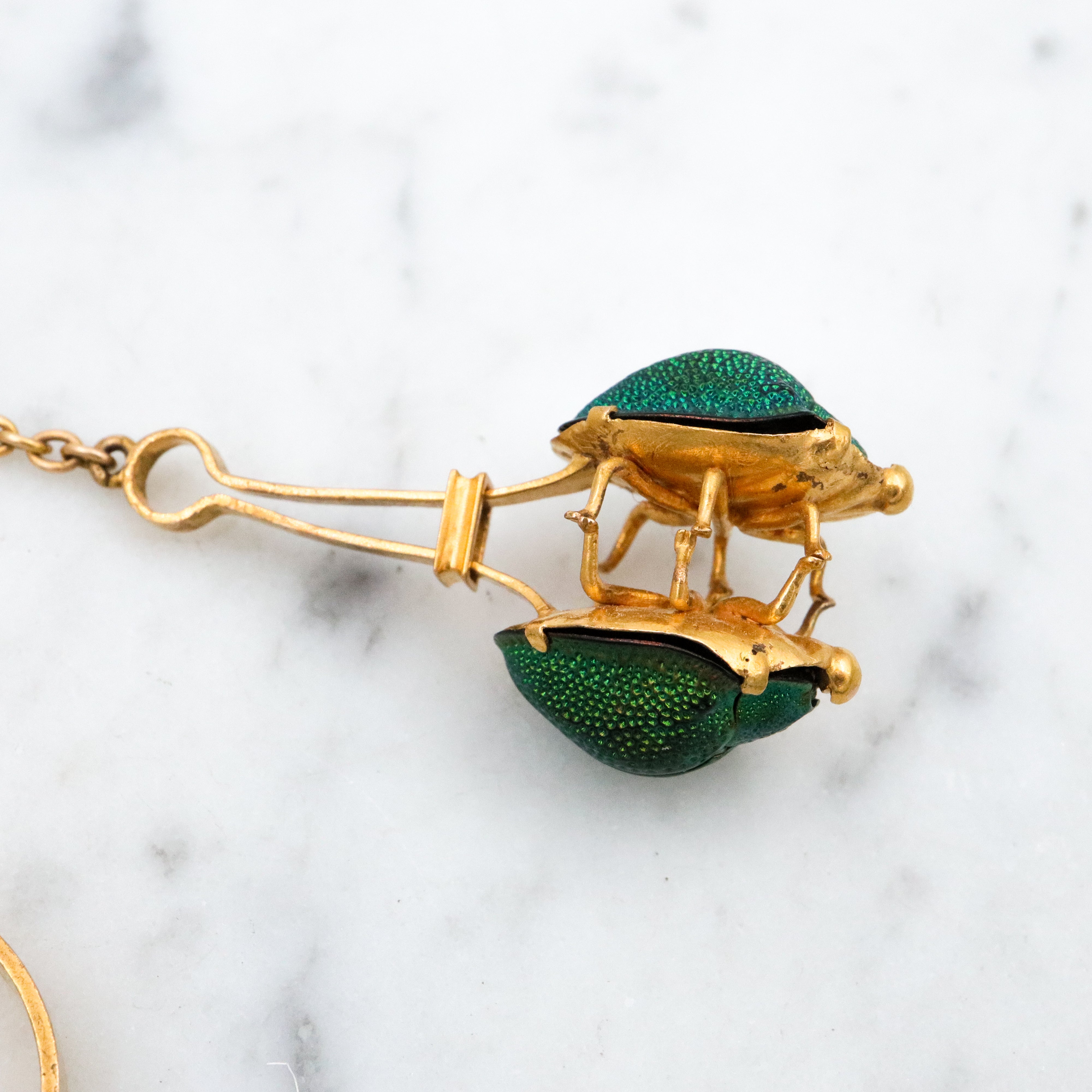 rare antique Egyptian Revival 14k gold scarab beetle handkerchief holder with ring